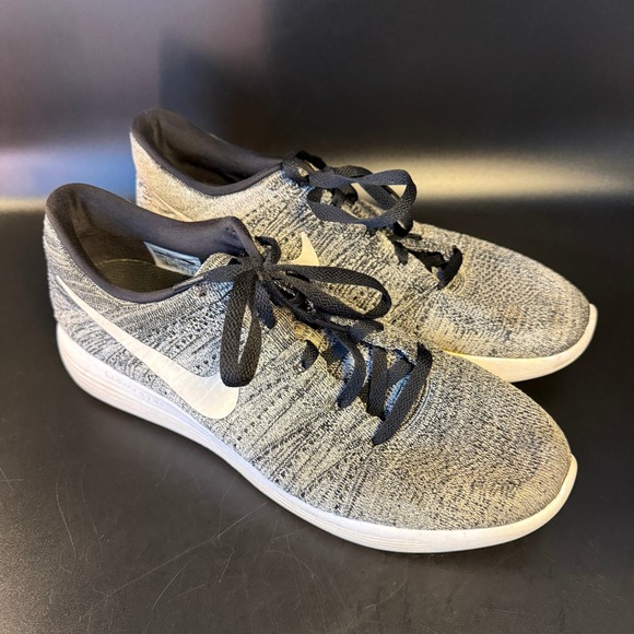 Nike LunarGlide 8 Running Shoes‎ Gray White Knit Sneakers Mens Size 13 - Picture 1 of 7